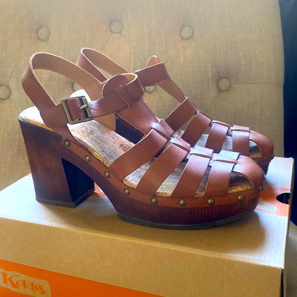 Korks Sandals